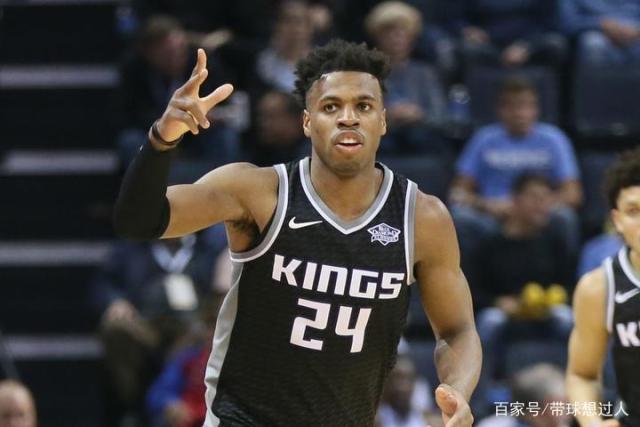 中国篮协公布U19集训大名单:曾凡博廖三宁入选